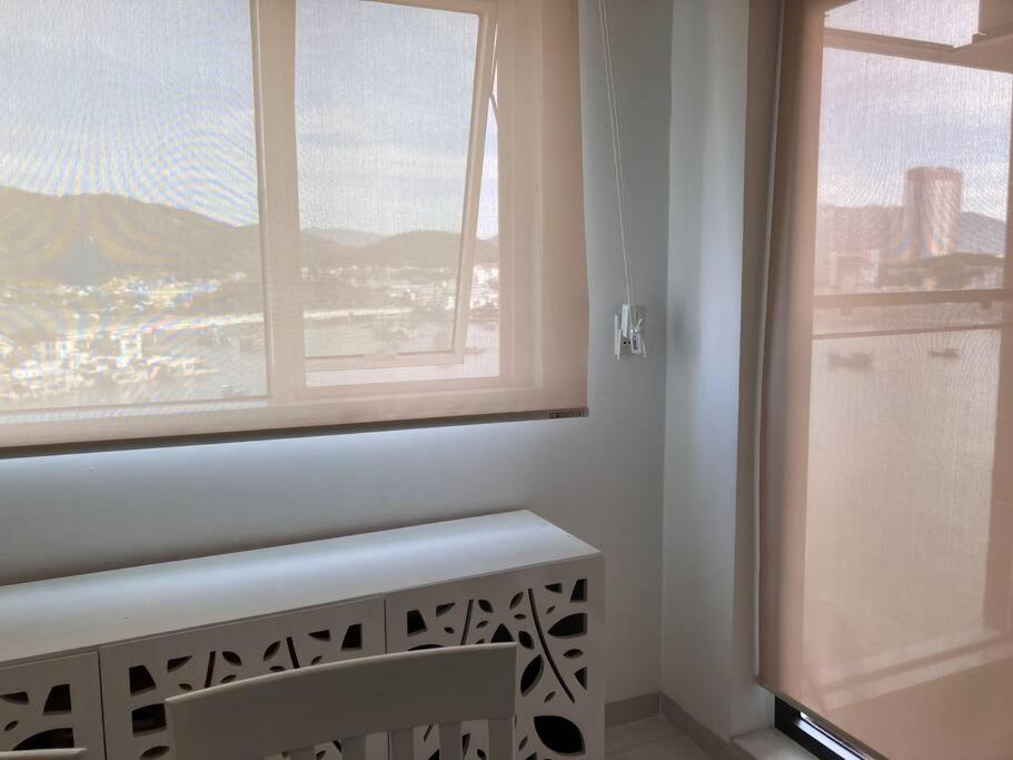 Vịnh Hoàng Hôn - Tháp Bà - Chợ Đầm