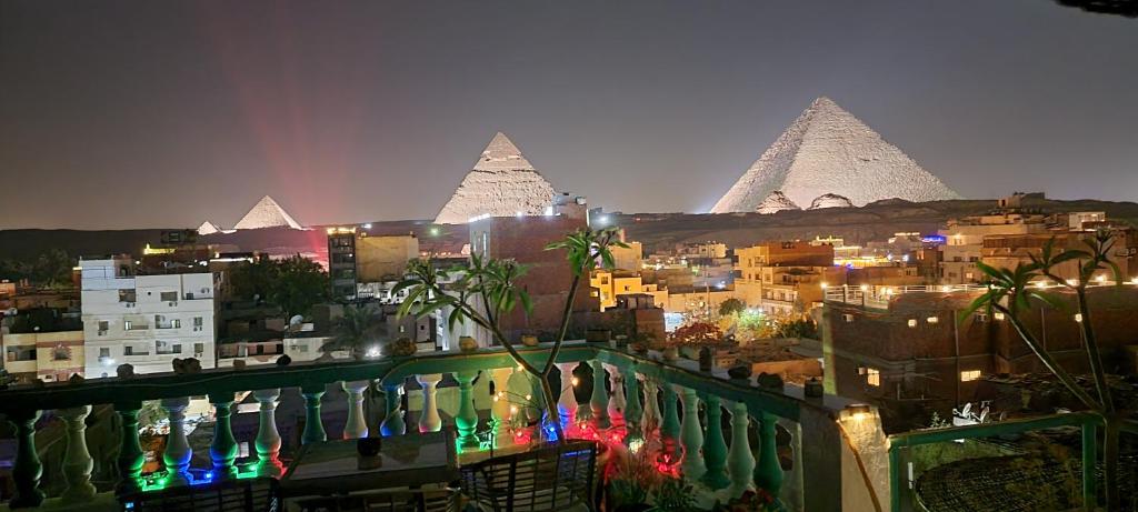 Pyramids Temple Guest House Room Type - King Room with Balcony