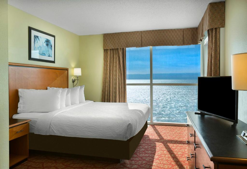 Bay View Resort image