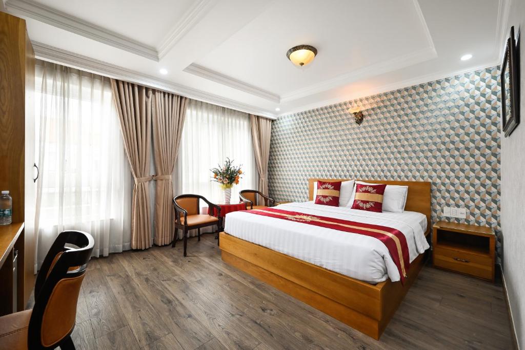 The River Park Hotel