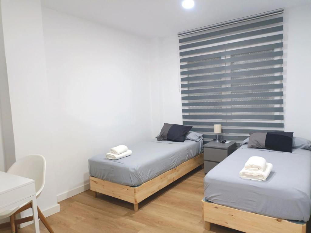 12 Octubre Rooms