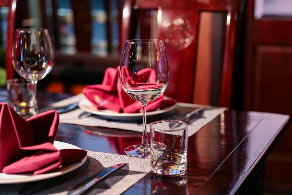 Garden Bay Classic cruise