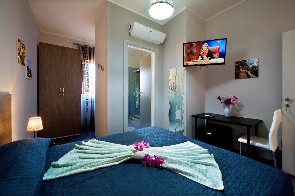 B&B Suite 123 - Tap to explore photos