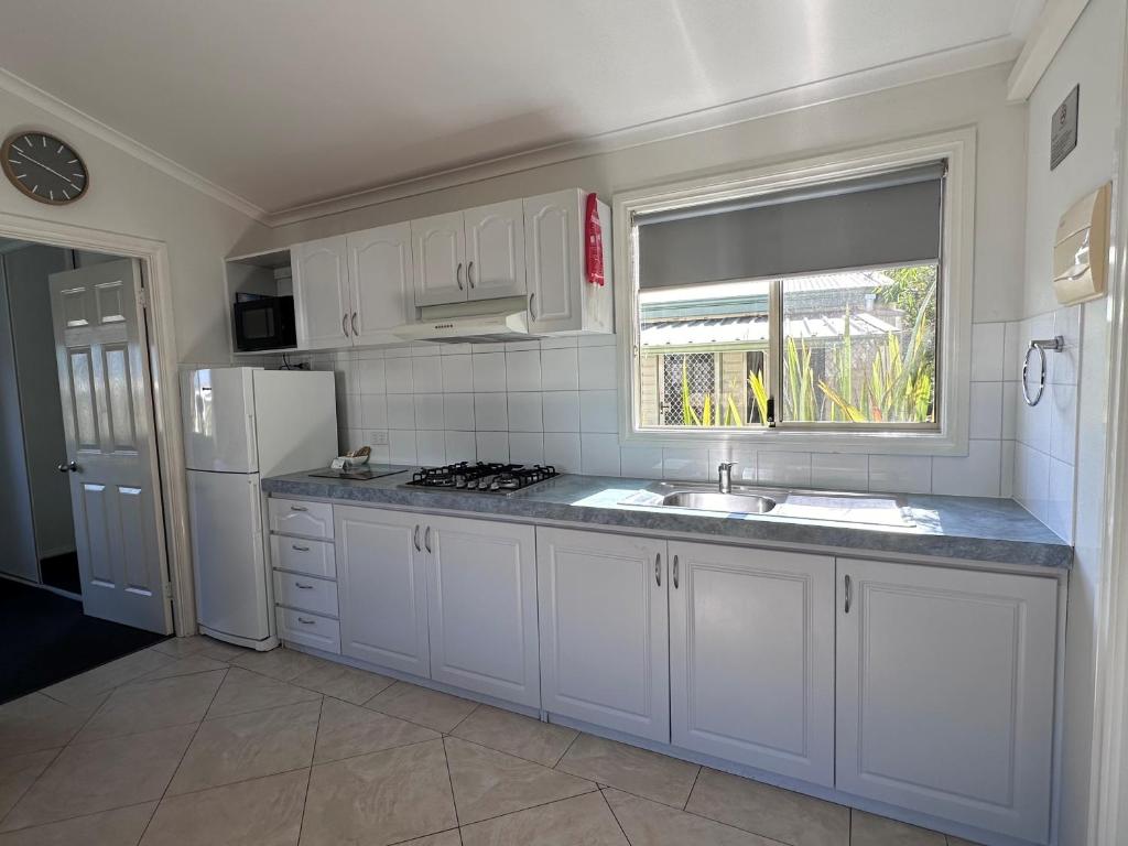 BIG4 Middleton Beach Holiday Park - Tap to explore photos