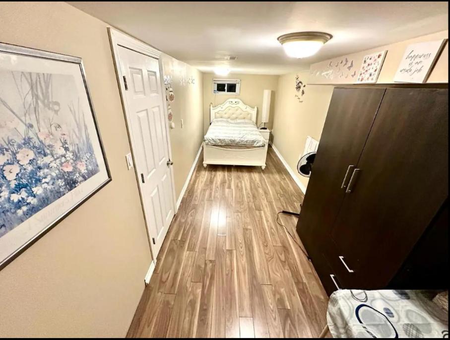 Affordable stay at walkout basement, Durham
