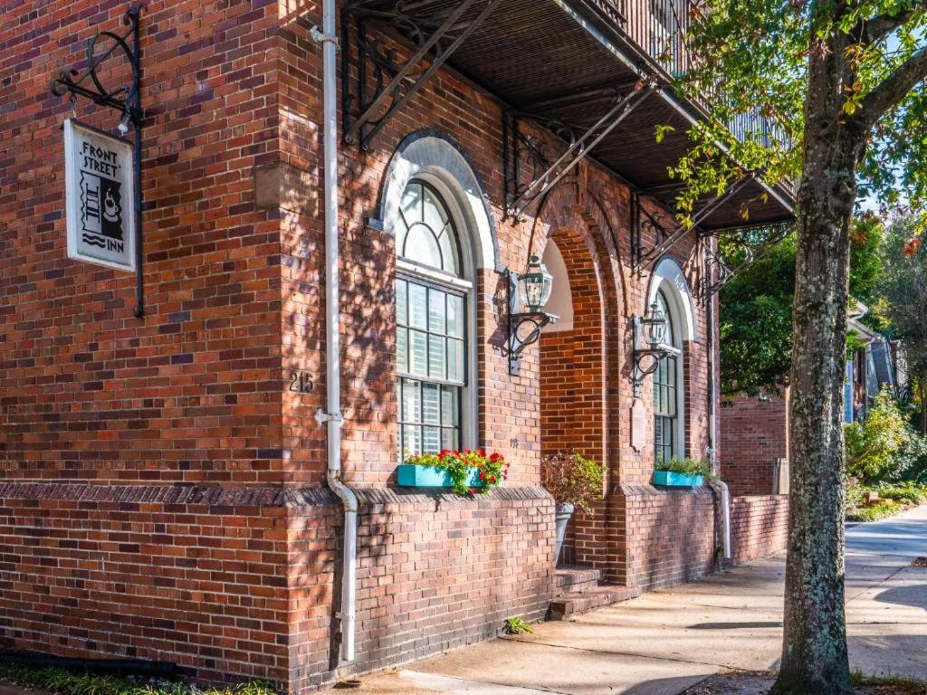 Front Street Inn image