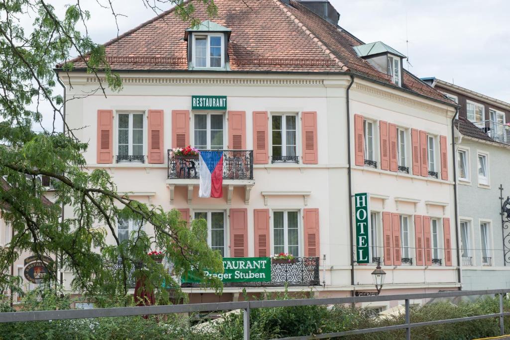Hotel Am Friedrichsbad - Tap to explore photos