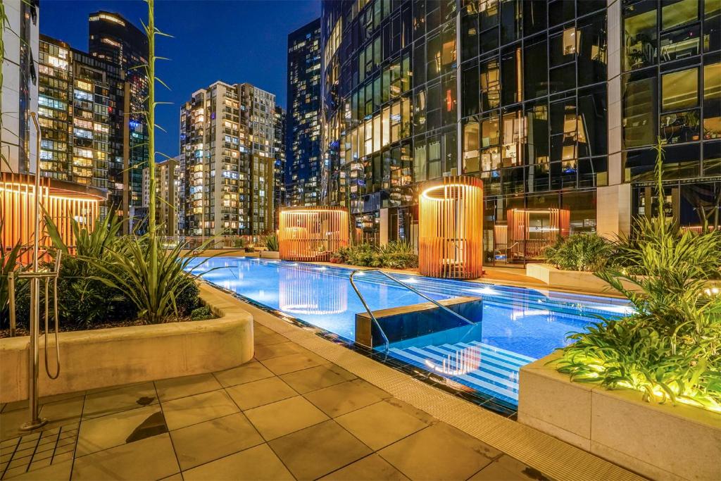 Tammex Luxury Properties - Melbourne Square photo 2