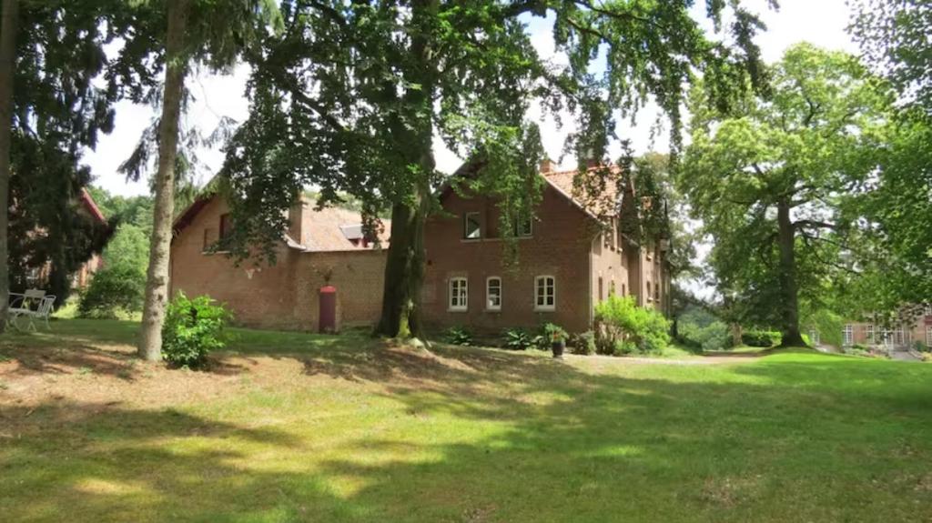 Gîte incontournable avec sauna et piscine dans un petit paradis du Barbant wallon photo 1