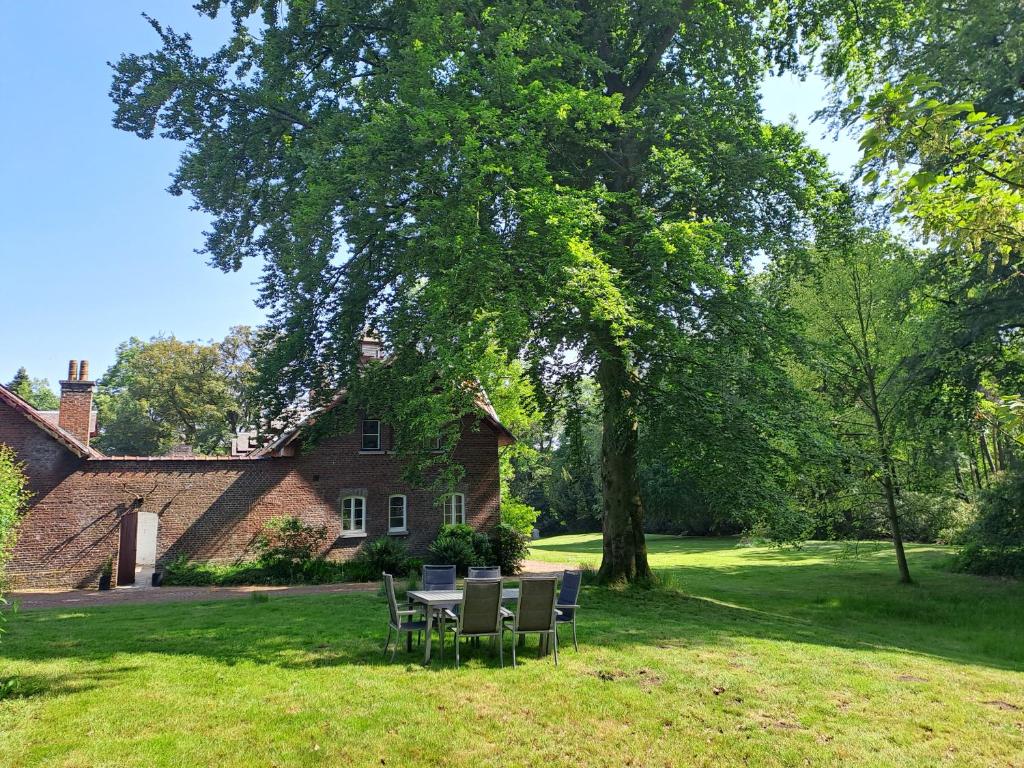 Gîte incontournable avec sauna et piscine dans un petit paradis du Barbant wallon photo 2