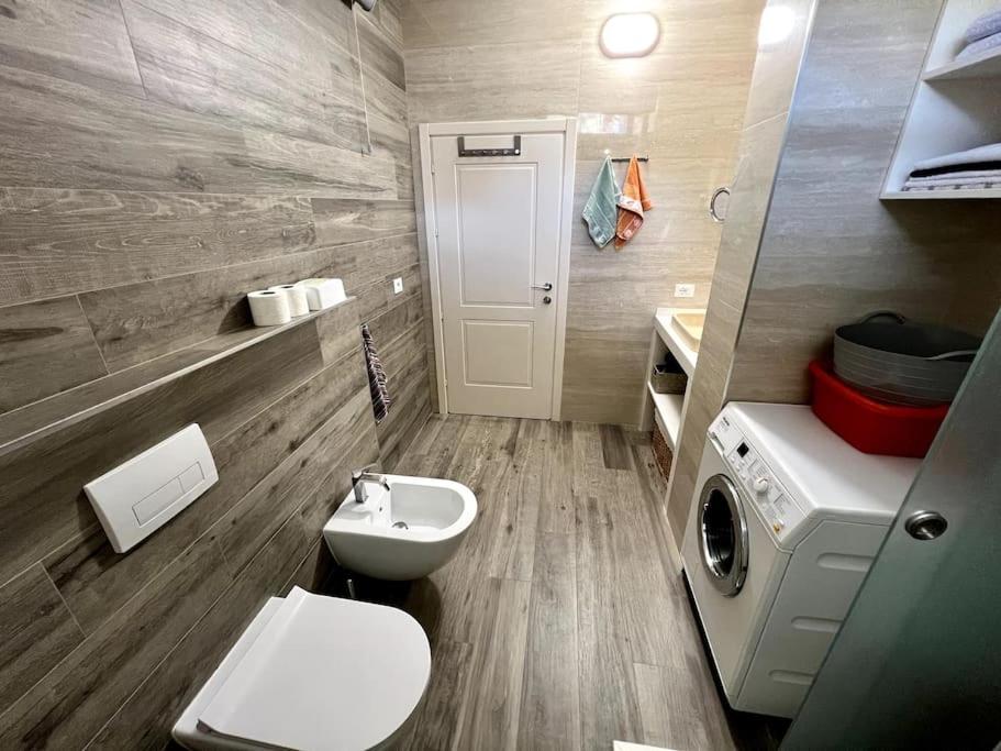 Top Location Apartment in Durres photo 3
