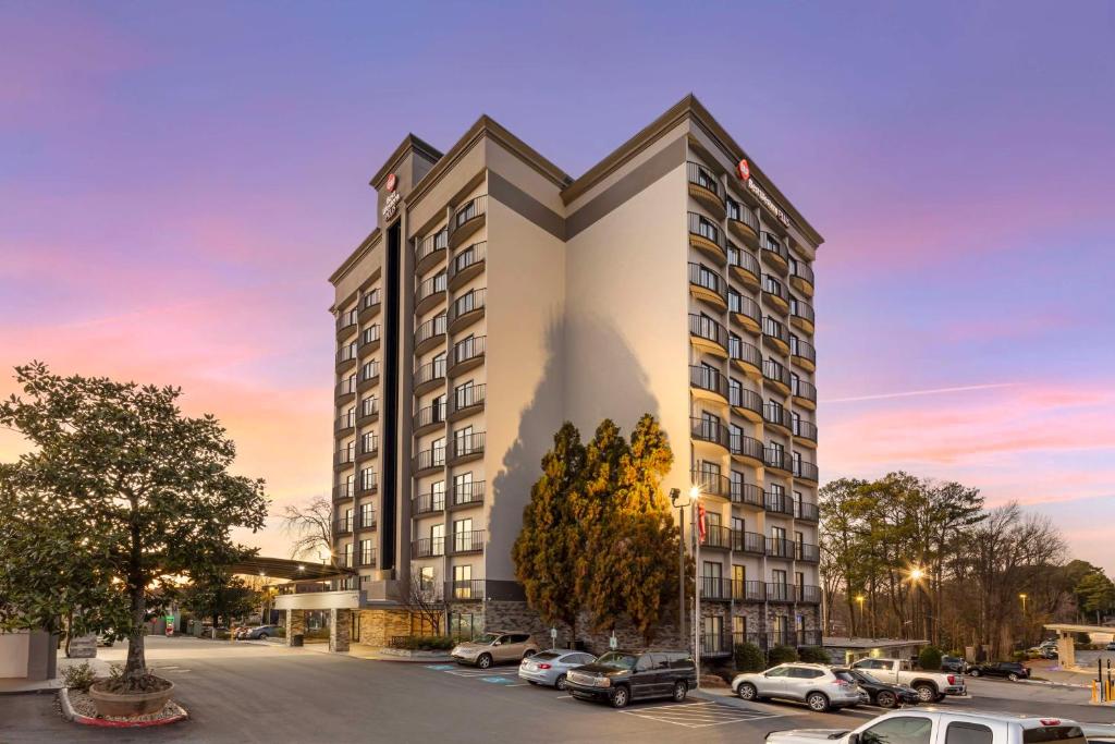 Best Western Plus Atlanta Airport-East image