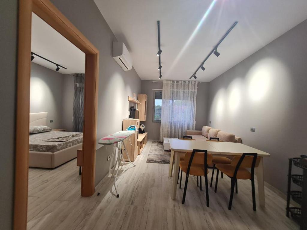 I&S Apartment 4 photo 2