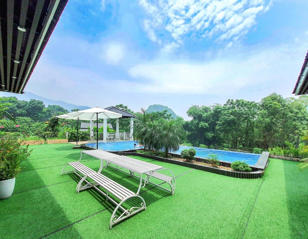 Ben's house lương sơn hoà bình