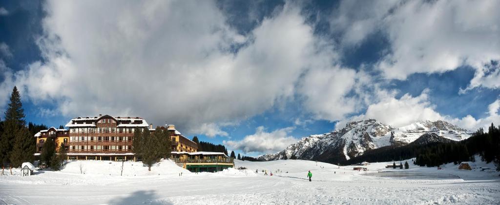 TH Madonna di Campiglio | Golf Hotel photo 2