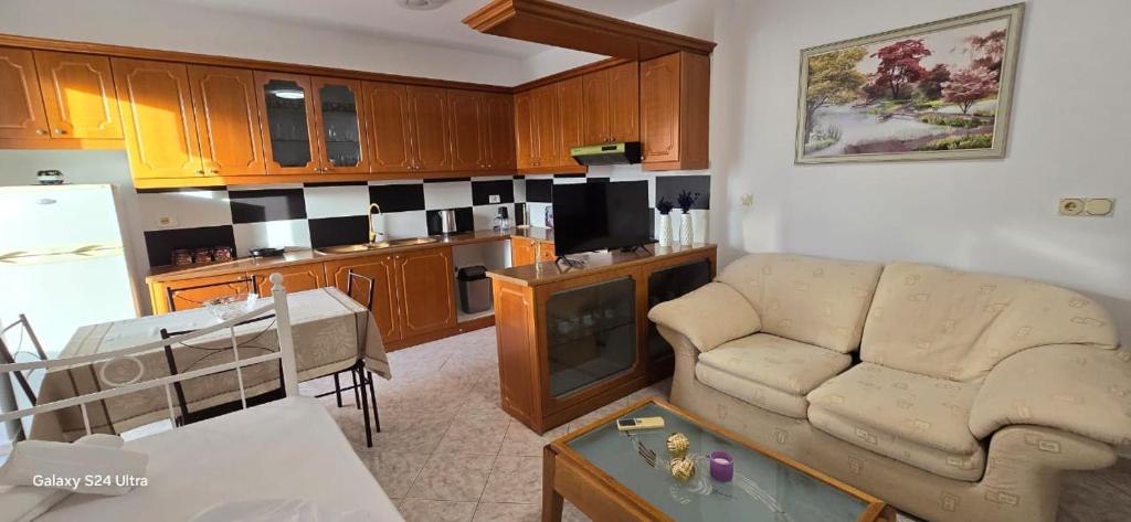 Adri Prefect Apartment Ksamil photo 1