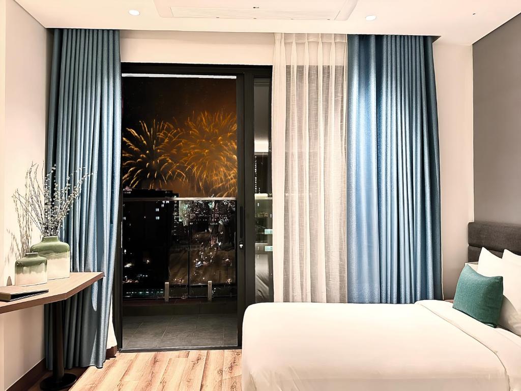 Centre Point Danang Hotel & Residence