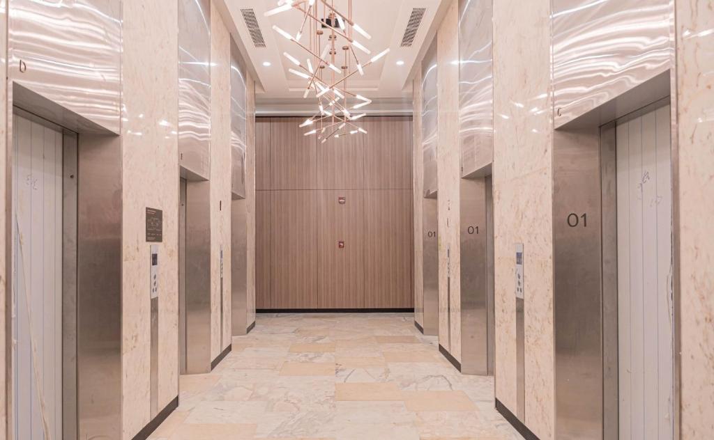 Masteri West Heights - A Chilled Art Studio Apartment in a Smart City!