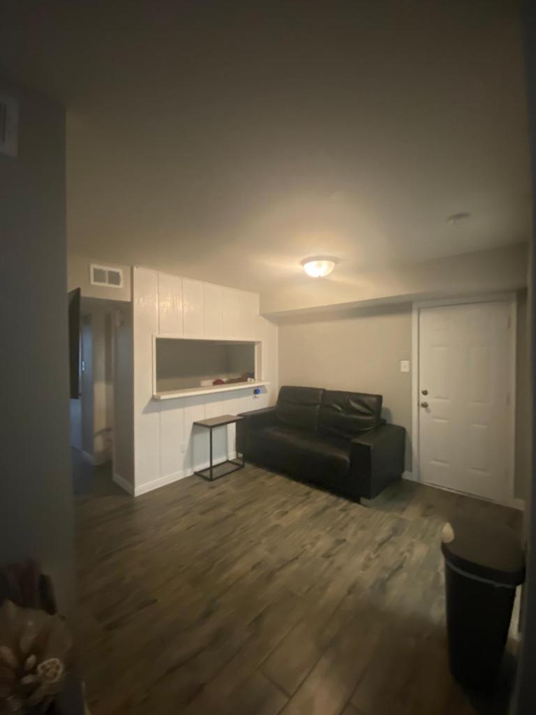 Room A for rent long term image