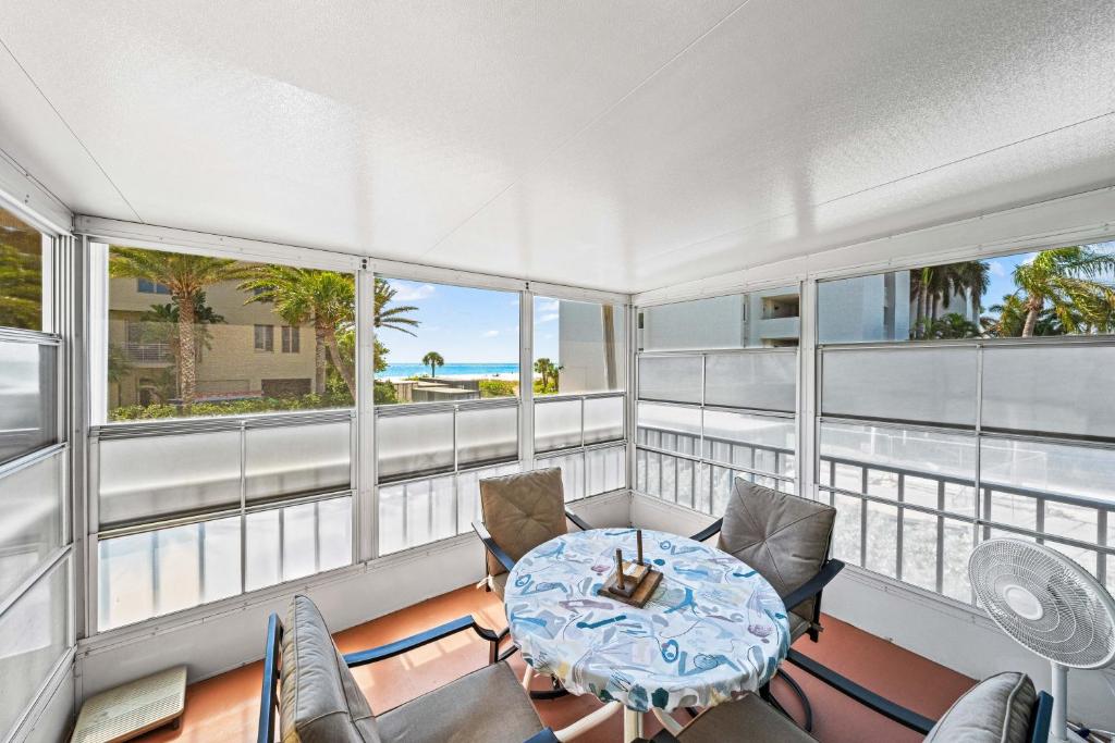 Gulf Holiday by Beachside Management image