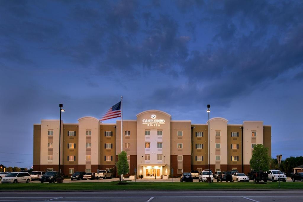 Candlewood Suites - Fort Worth/West, an IHG Hotel image