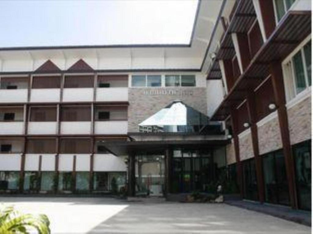Rooms of Huay Kaew Palace 1