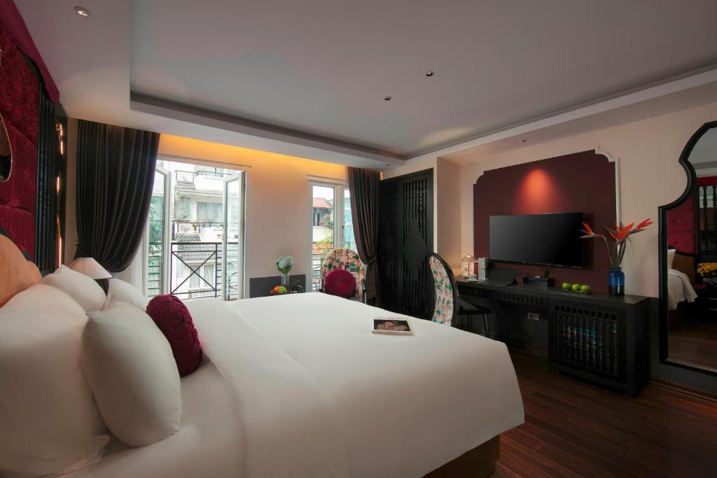 Hanoi Center Silk Classic Hotel & Travel