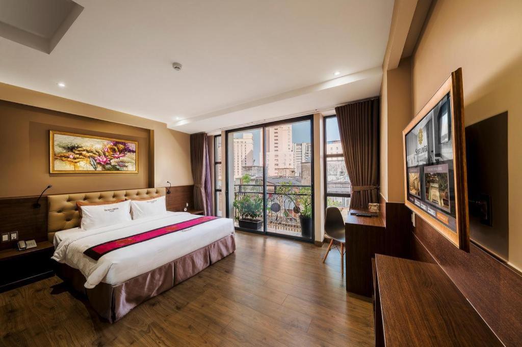 SUNFLOWER CBQ HOTEL