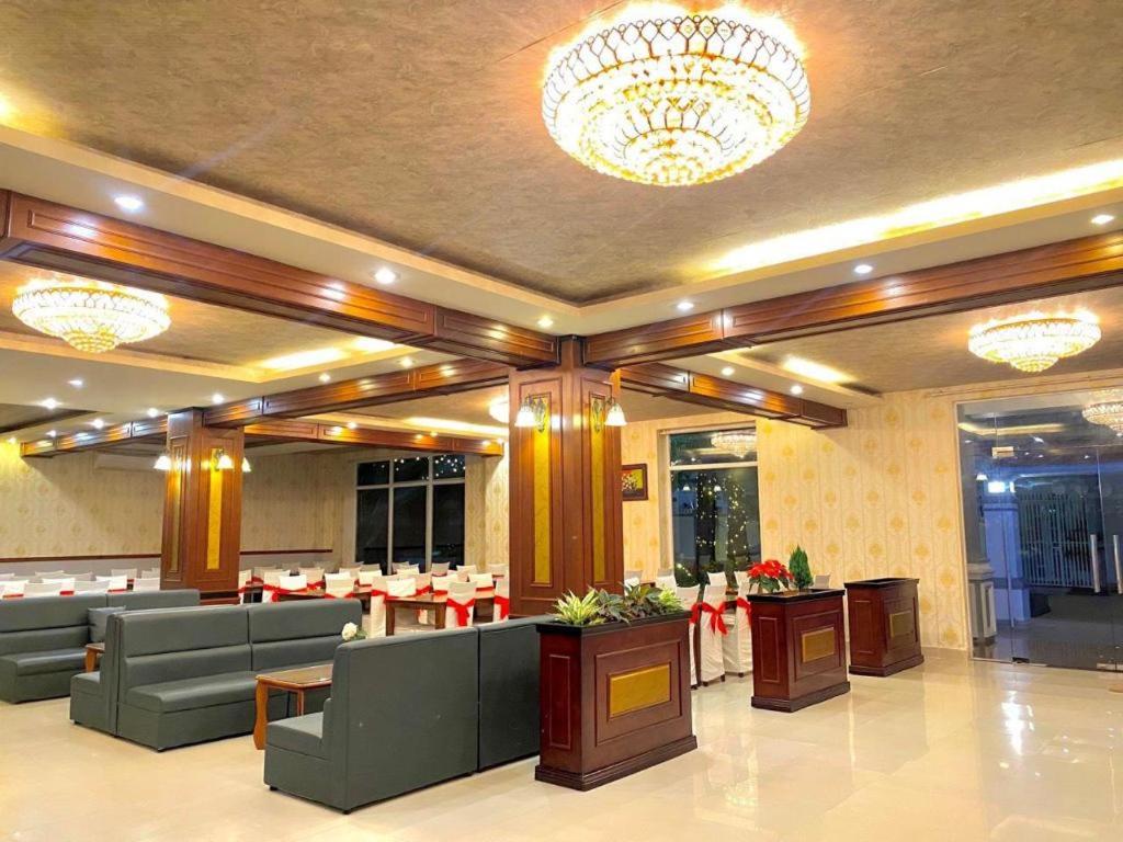 Diamond Special Hotel