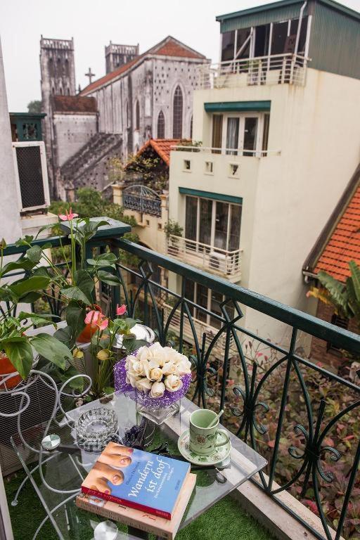 Hanoi Impressive Hotel