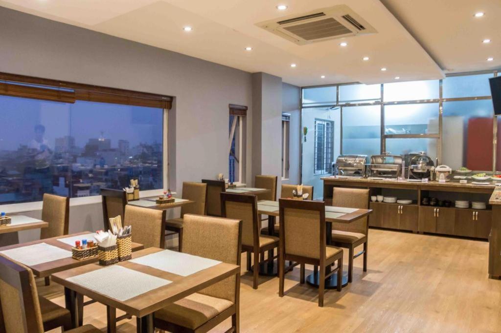 Cherry Hotel 1 Hanoi