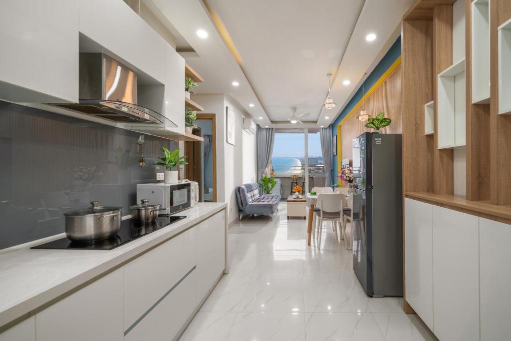 Ocean View Luxury Apartment