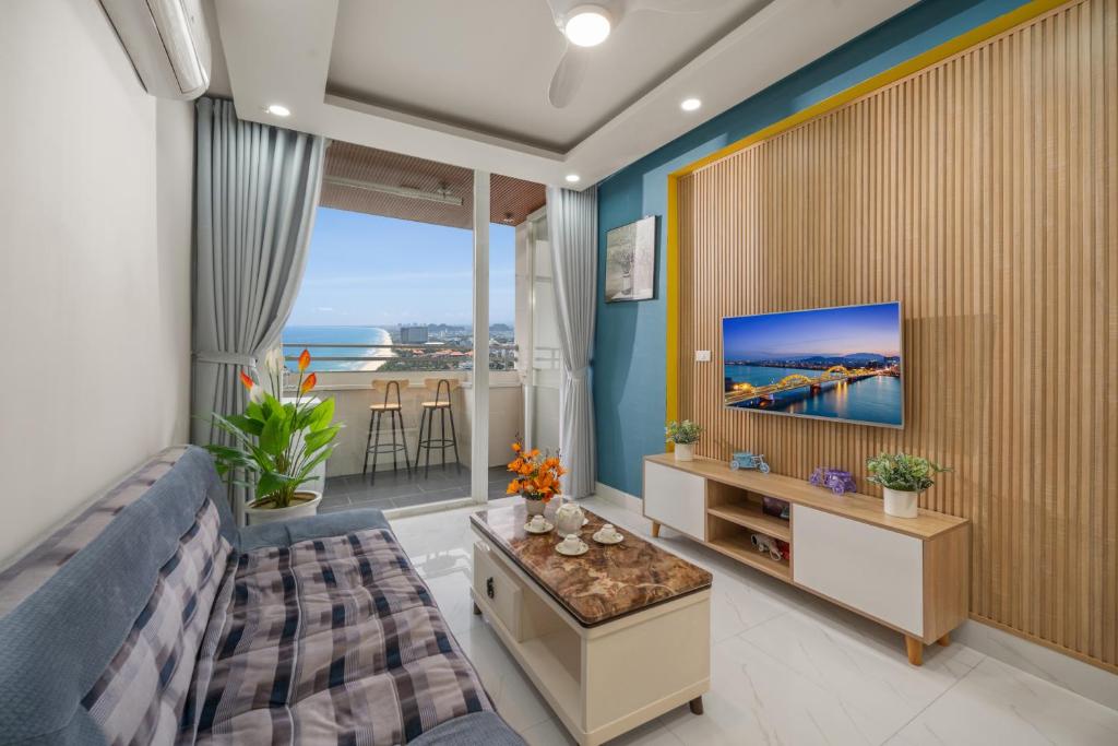Ocean View Luxury Apartment