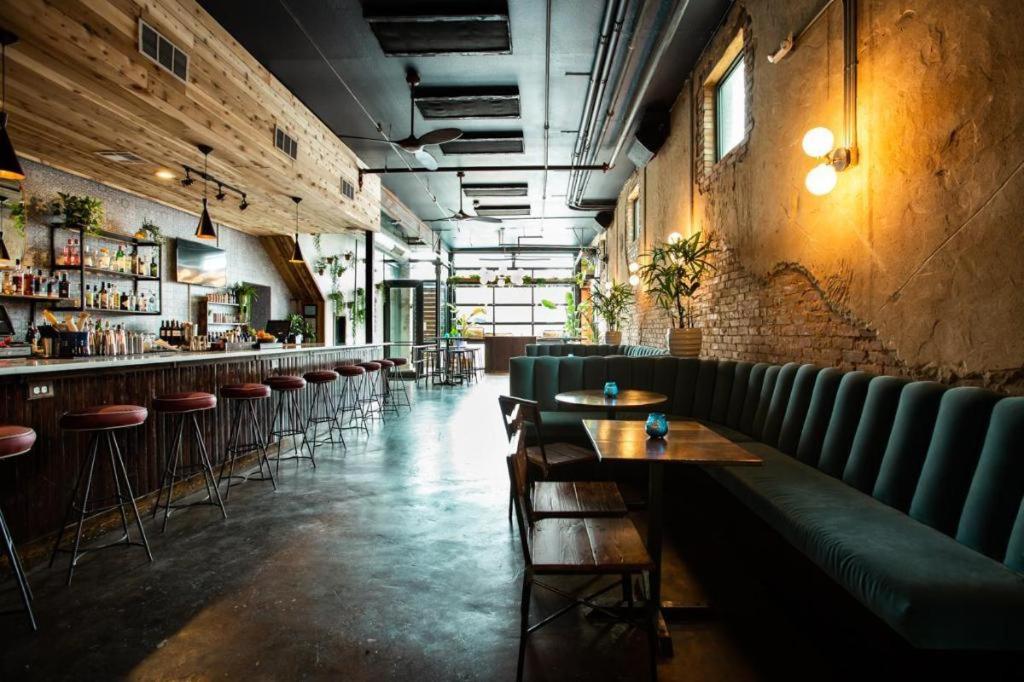 Deep Ellum Hostel - Adults Only image