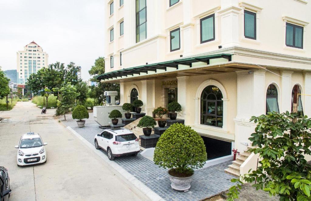 Ha Long New Day Hotel