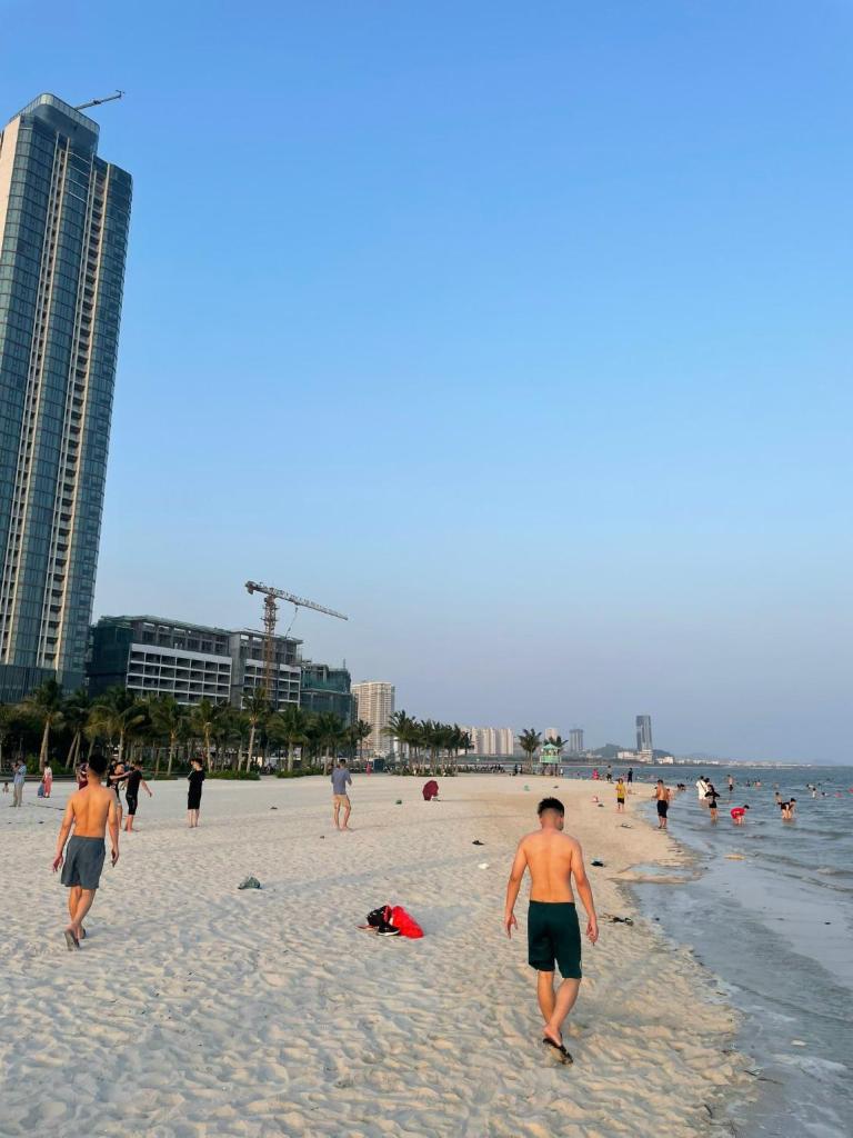 Căn hộ khách sạn 1 phòng ngủ view biển À la Carte Hạ Long