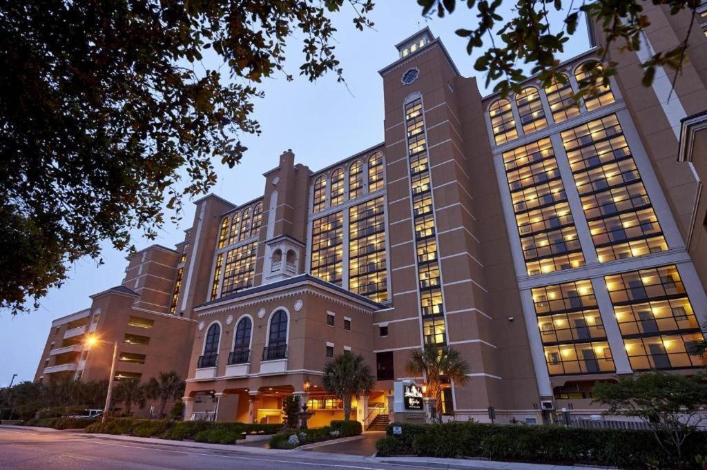Island Vista Resort image