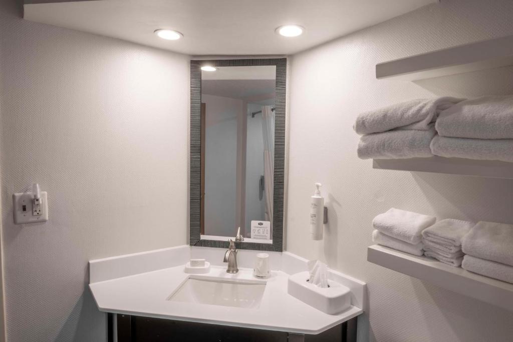 Hampton Inn St. Augustine-Historic District Room Type - Queen Room with Two Queen Beds - Non-Smoking