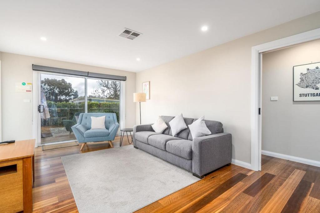 Comfy and Modern House with Outdoor Dining and WiFi - Hosted by CanStay photo 1