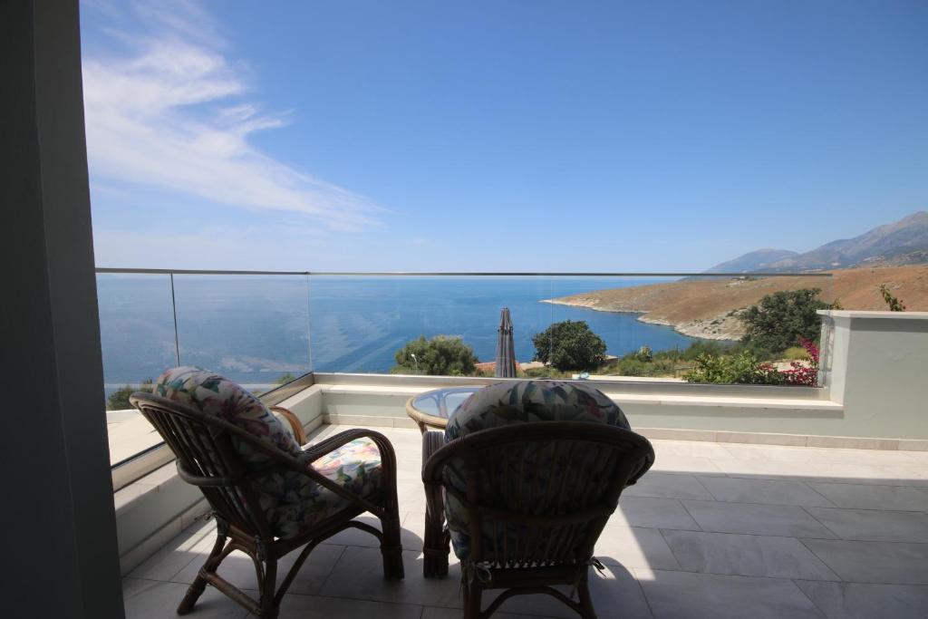 Ionian pool house photo 4