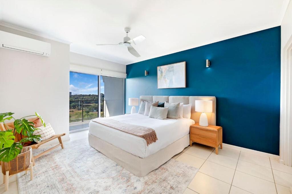 Larrakeyah Luxury - Penthouse Getaway with Views photo 3