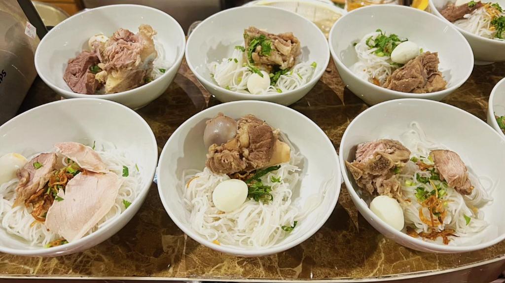 RosaMAY Hotel Thủ Khoa Huân