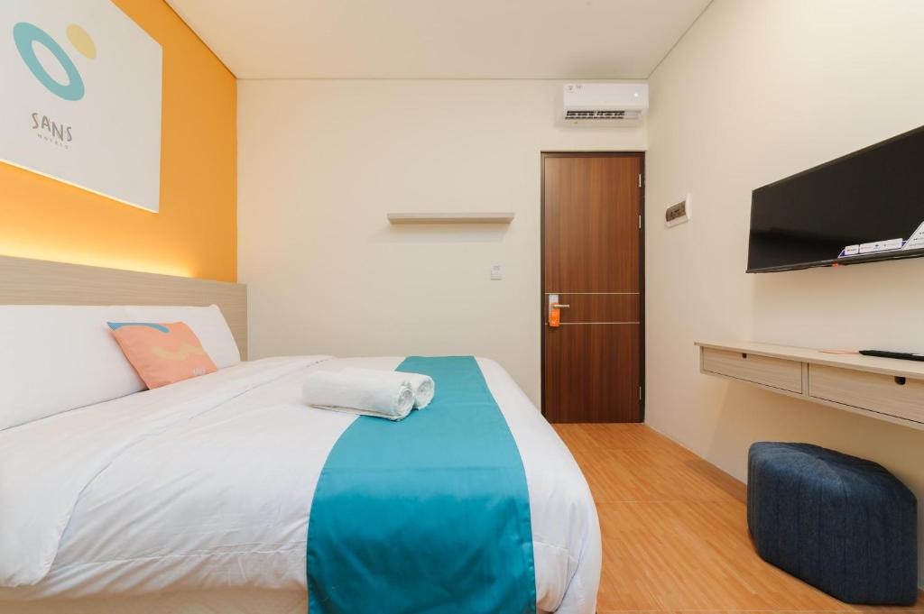 Sans Hotel Tajur Bogor photo 2