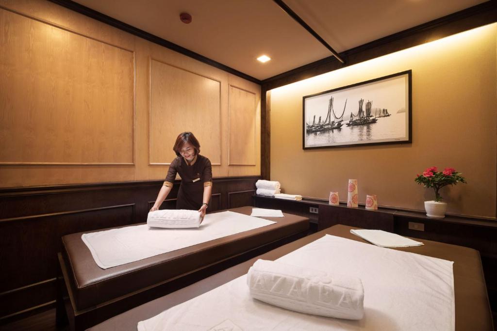 Amanda Legend Cruise Ha Long Bay