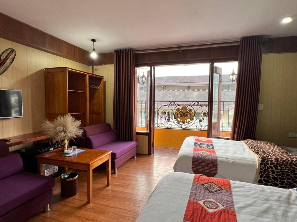 The Mountaineer Hotel