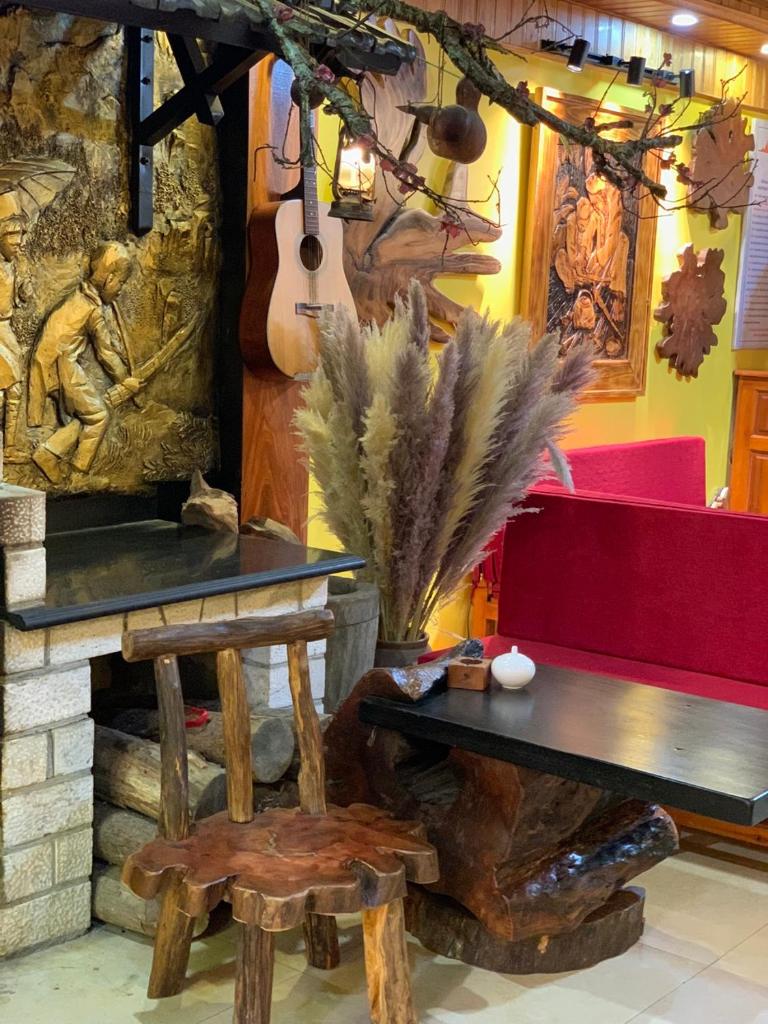 The Mountaineer Hotel