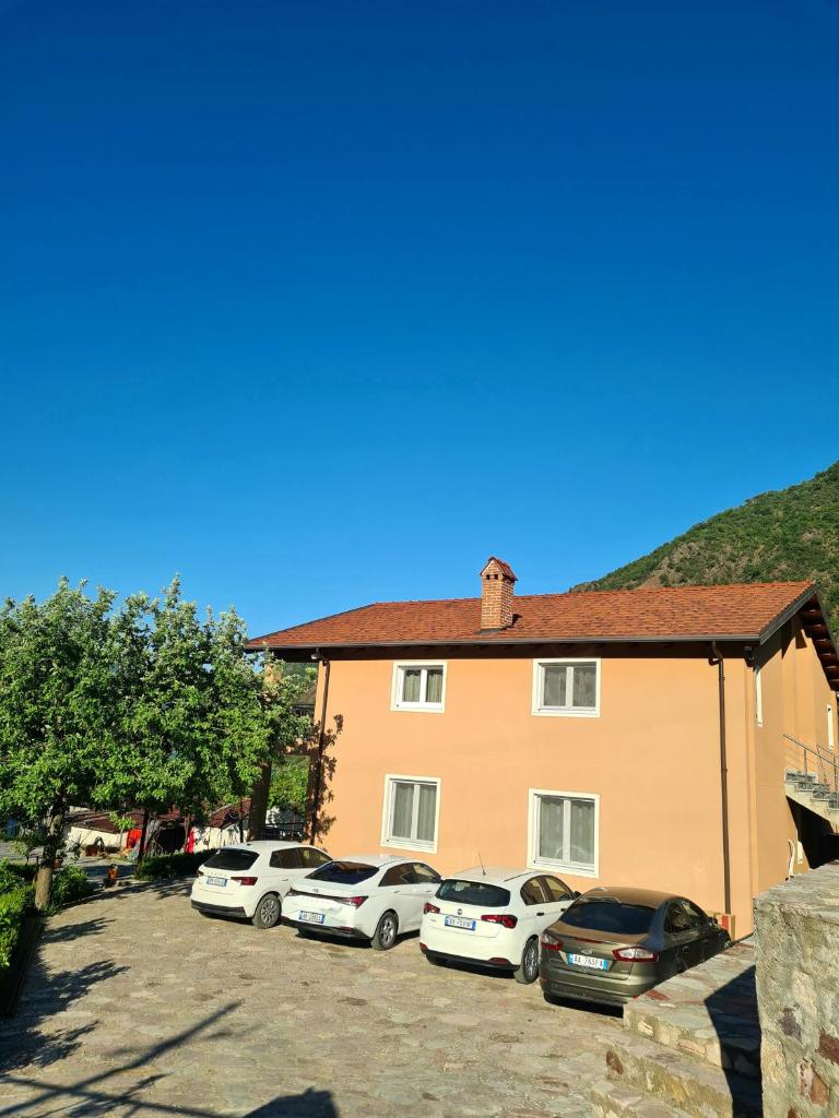 Borealis Guest House photo 3