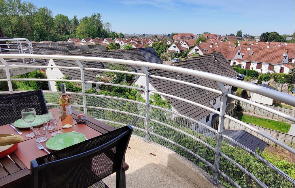 2 Bedroom Awesome Apartment In Bredene photo 1