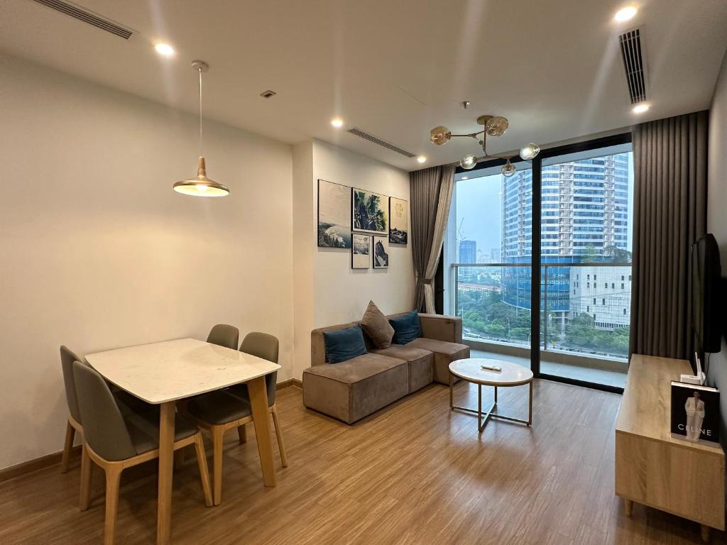 LT Housing-Vinhomes Skylake Pham Hung