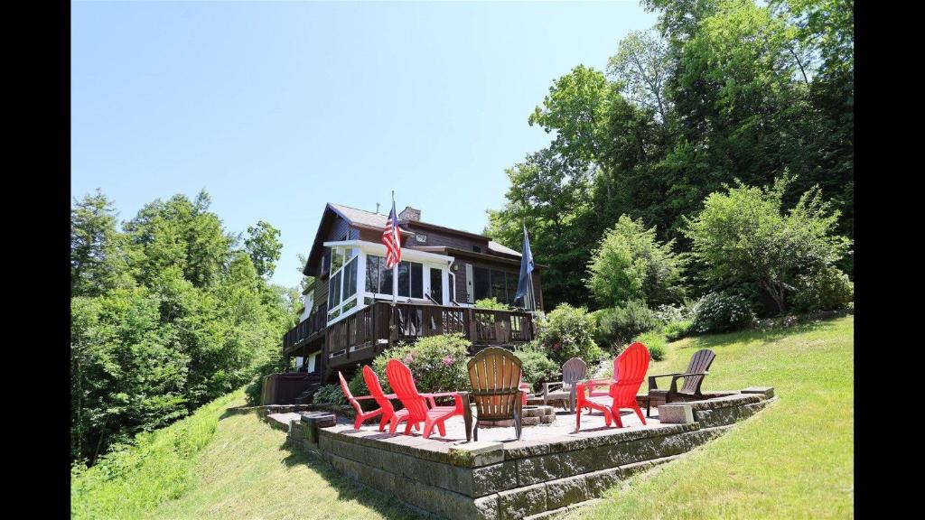 Welch View 68, T image